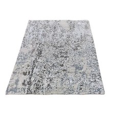 3'x5' Silver Wool and Silk Denser Weave Abstract Design Hand Knotted Rug R66591