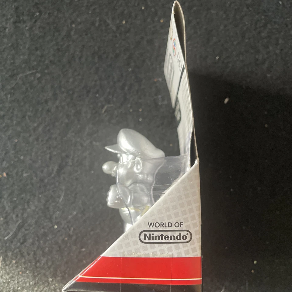NUEVO MUNDO DE NINTENDO METAL MARIO 2.5" FIGURA DE ACCIÓN JAKKS PACIFIC 2016! a189 Foto 2 de 4