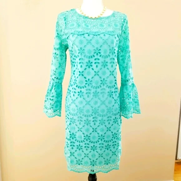 green emerald velvet dress Right Here Waiting Light Blue Cotton Scallop Lace Embroidered Midi Dress main image 1