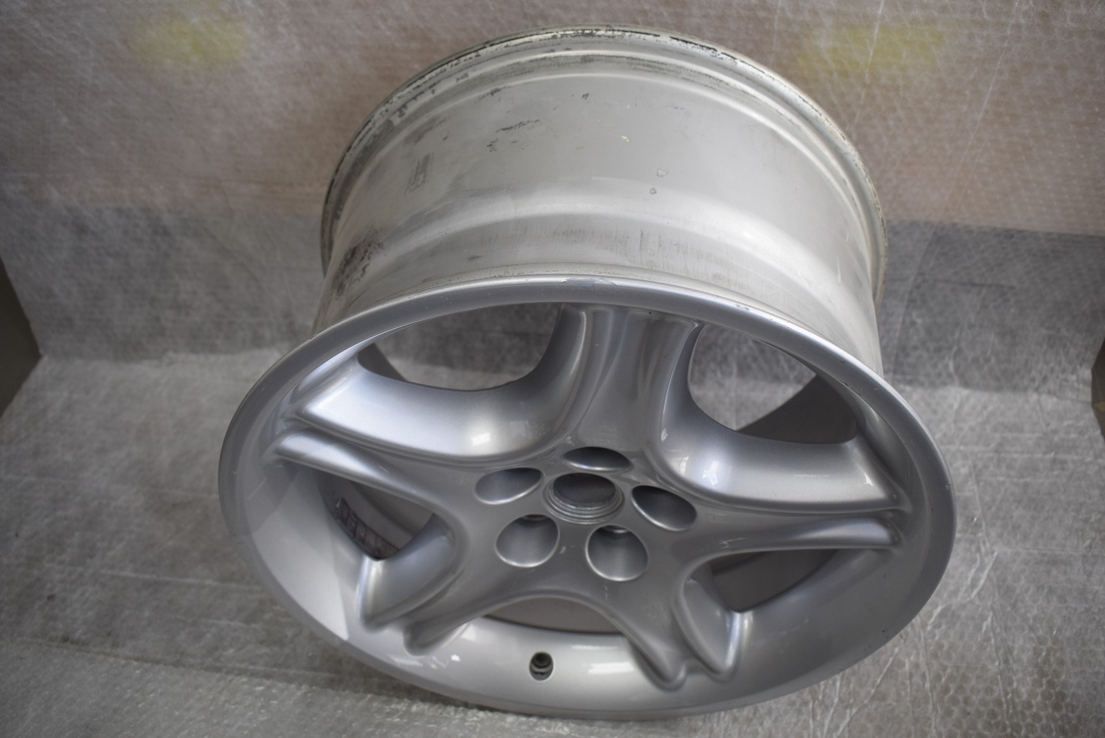 FERRARI 456 GT 17" 10JX17 REAR WHEEL RIM FACTORY OEM