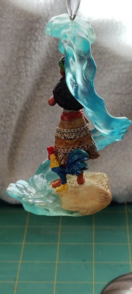 Disney Ornament Sketchbook 2020 Moana & Hei Hei Water Wave Fairytale Moments - Image 4 of 4