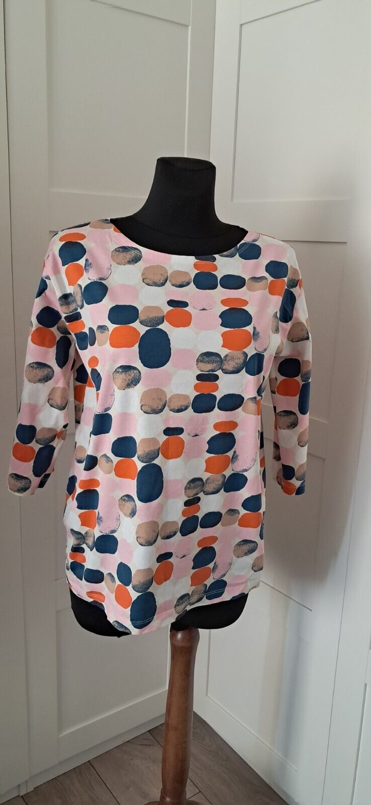 Foto 1 di 2