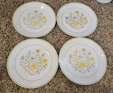 4 Four Corelle By Corning 10.25" Dinner Plates Spring Meadow Floral Wildflower