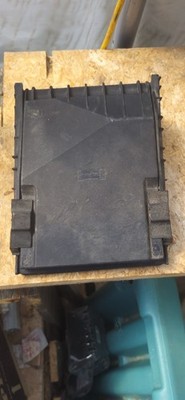 VW Passat Engine Fuse Relay Box Cover Under Hood 2006 2010 OEM 1K0 937 132 F