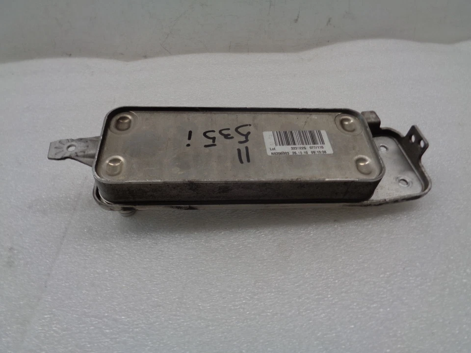 BMW 535i F10 2011-2016 transmisión automática enfriador de aceite OEM AK251185 Foto 3 de 4