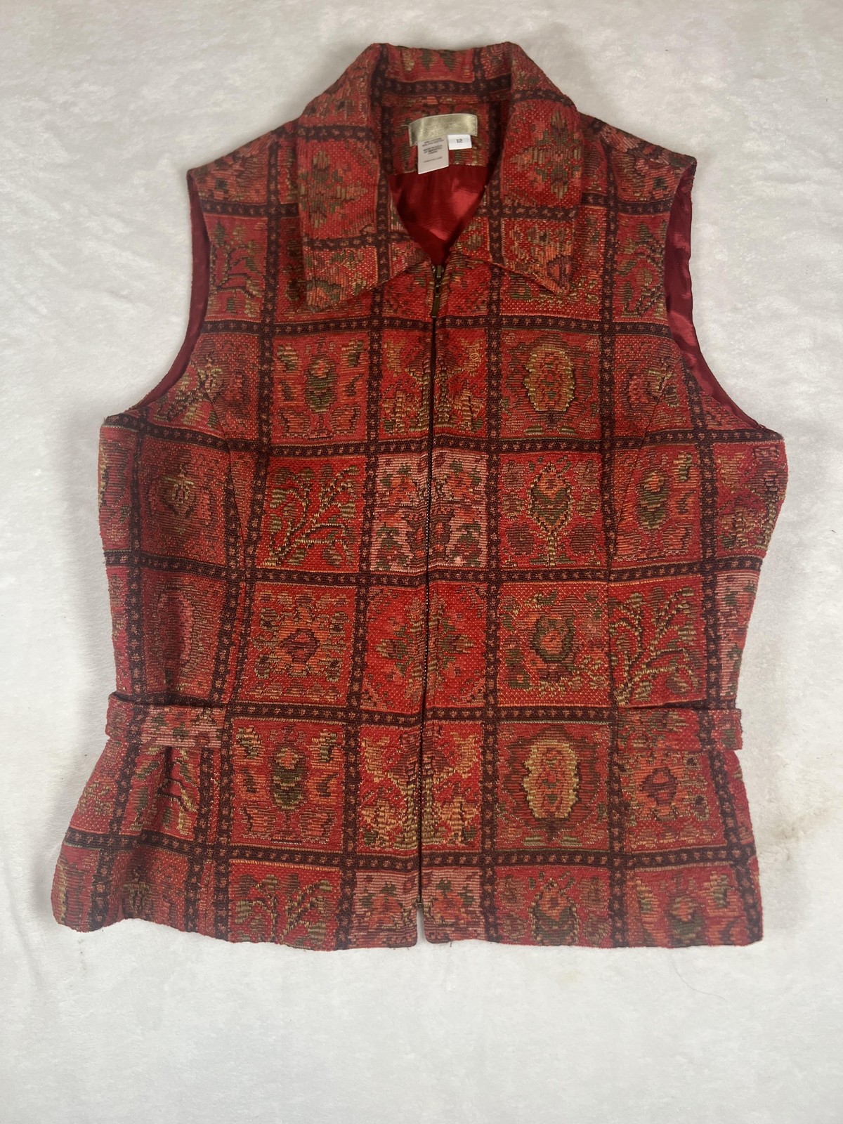 The Territory Ahead Vest Womens 12 Red Tapestry Floral Zip Collared Lined Boho