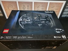 LEGO 76252 DC Batcave Shadow Box / RETIRED Collector's Set / Factory Sealed