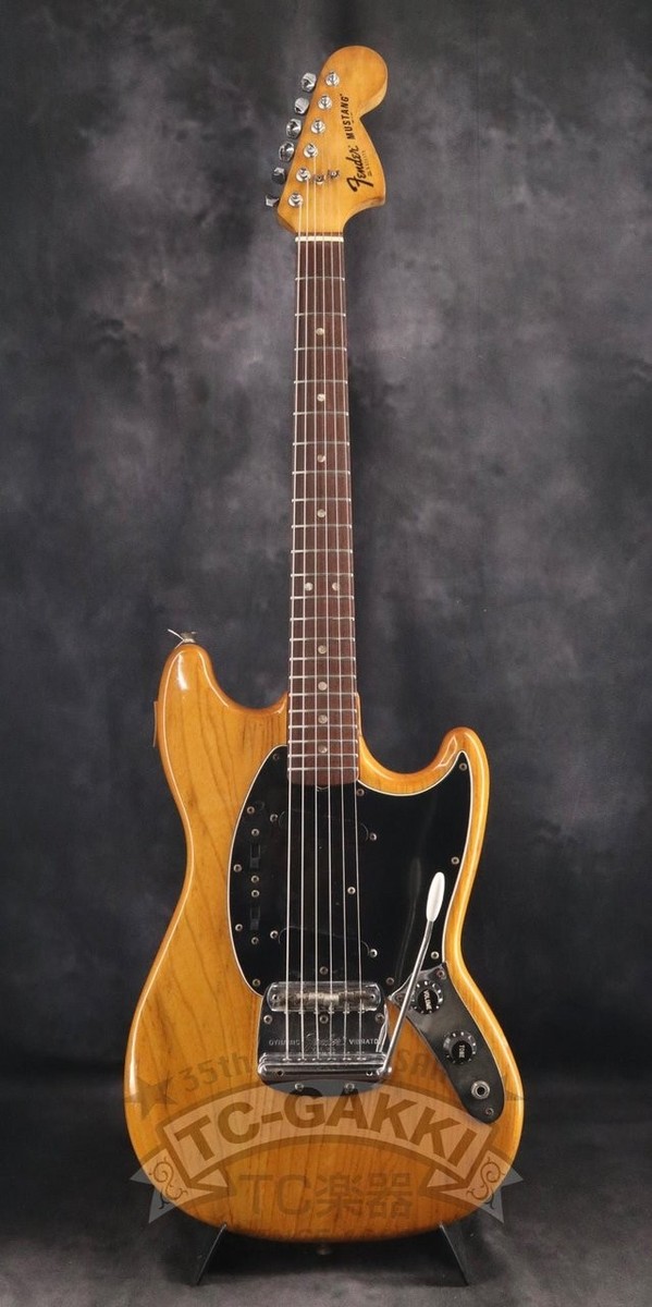 Fender Mustang 1978 軽量3.3kg Vintage Fender Mustang Black 1978 | Cream City Music