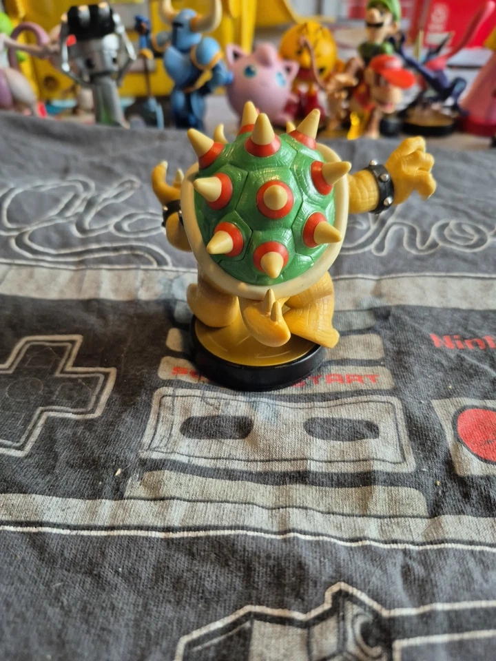 * Nintendo Amiibo Super Smash Bros Bowser Black Bas primera impresión EE. UU. Foto 4 de 4