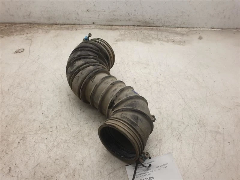 Toyota 4runner 2005 4,0 L 6 cilindros filtro de aire tubo resonador montaje Foto 4 de 4