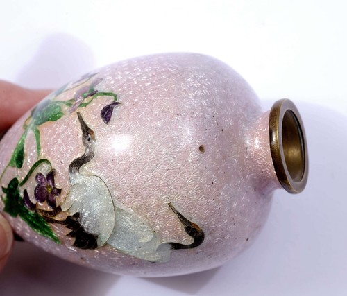 Vase cloisonné émaillé oiseau grue miniature japonaise Ginbari années 1900 marqué - Photo 9 sur 9