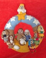 KNITTING PATTERN - Christmas Nativity Wreath Hanging Decoration 22 cms