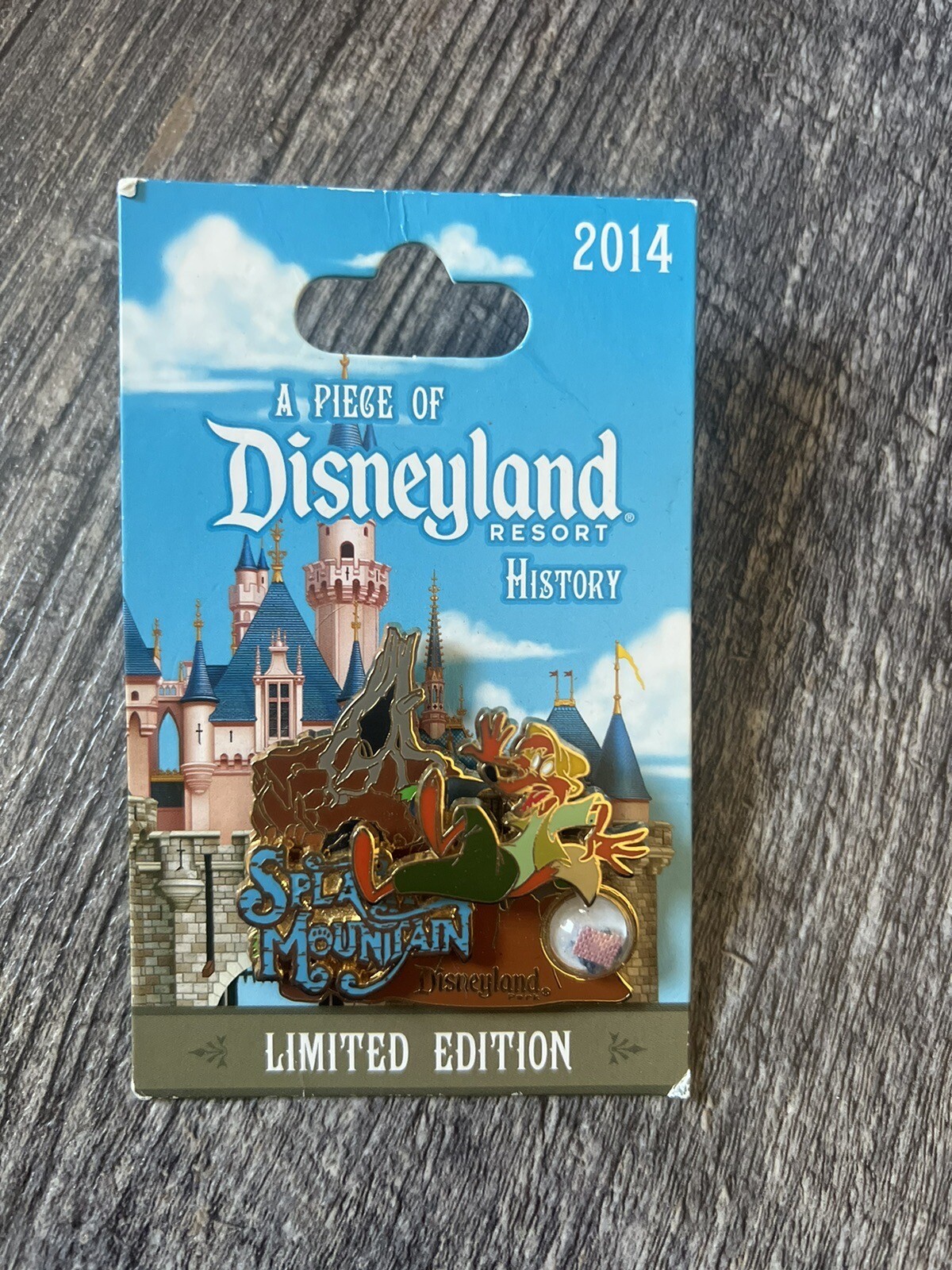 RARE 2014 DLR Piece Of Disney History Pin Splash Mountain Br'er Fox LE 1500 PODH