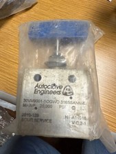 Inżynierowie autoklawu 30VM9001-SOGWO