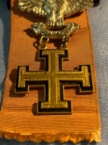 VINTAGE MASONS 32BADGE RIBBON EAGLE CROSSW -MASSACHUSETTS CONSISTORY 4.5" - Picture 3 of 5