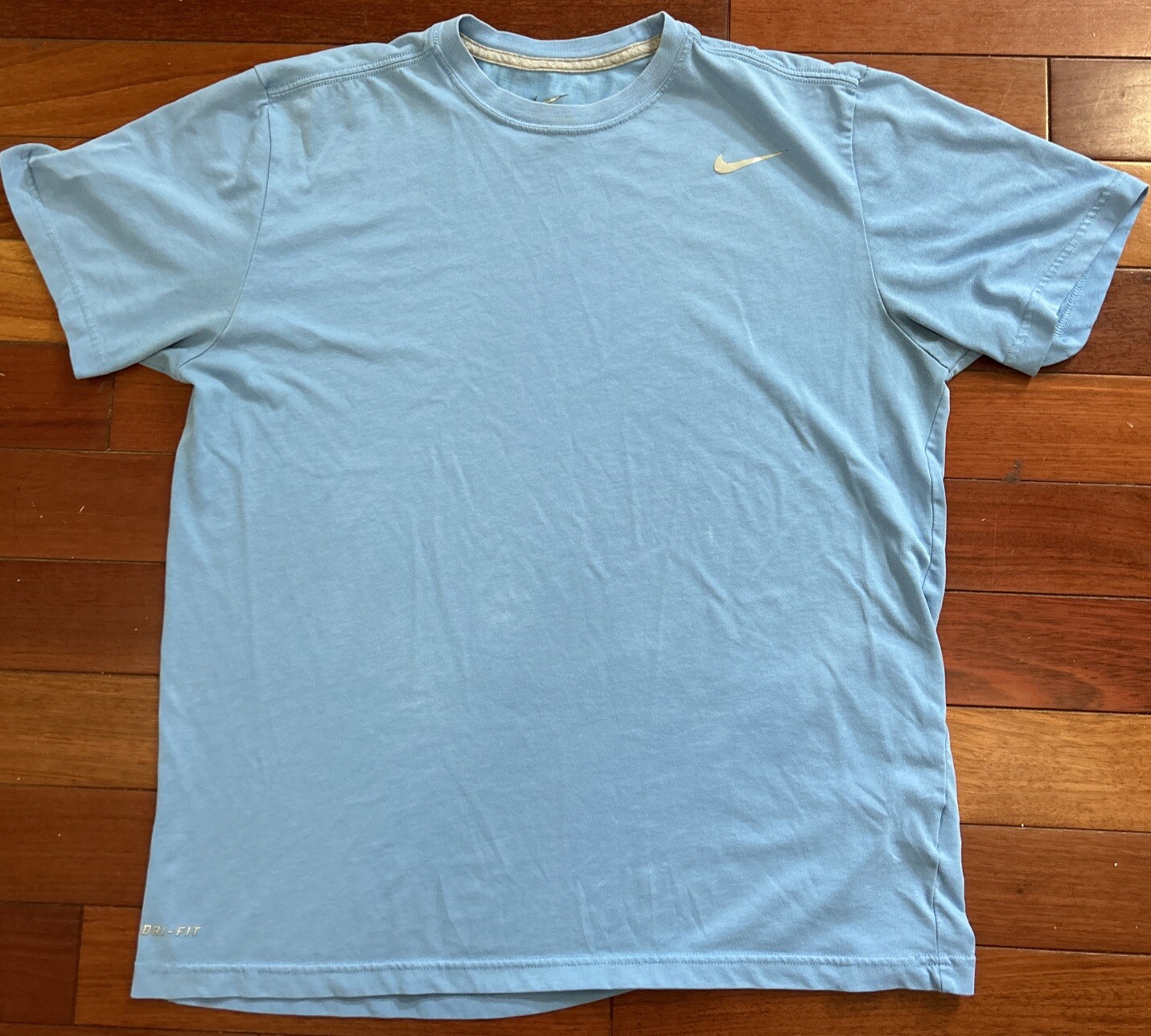 Nike T-Shirt Mens  Large Blue Dri-Fit Crew Train Short Sleeve Workout Gym