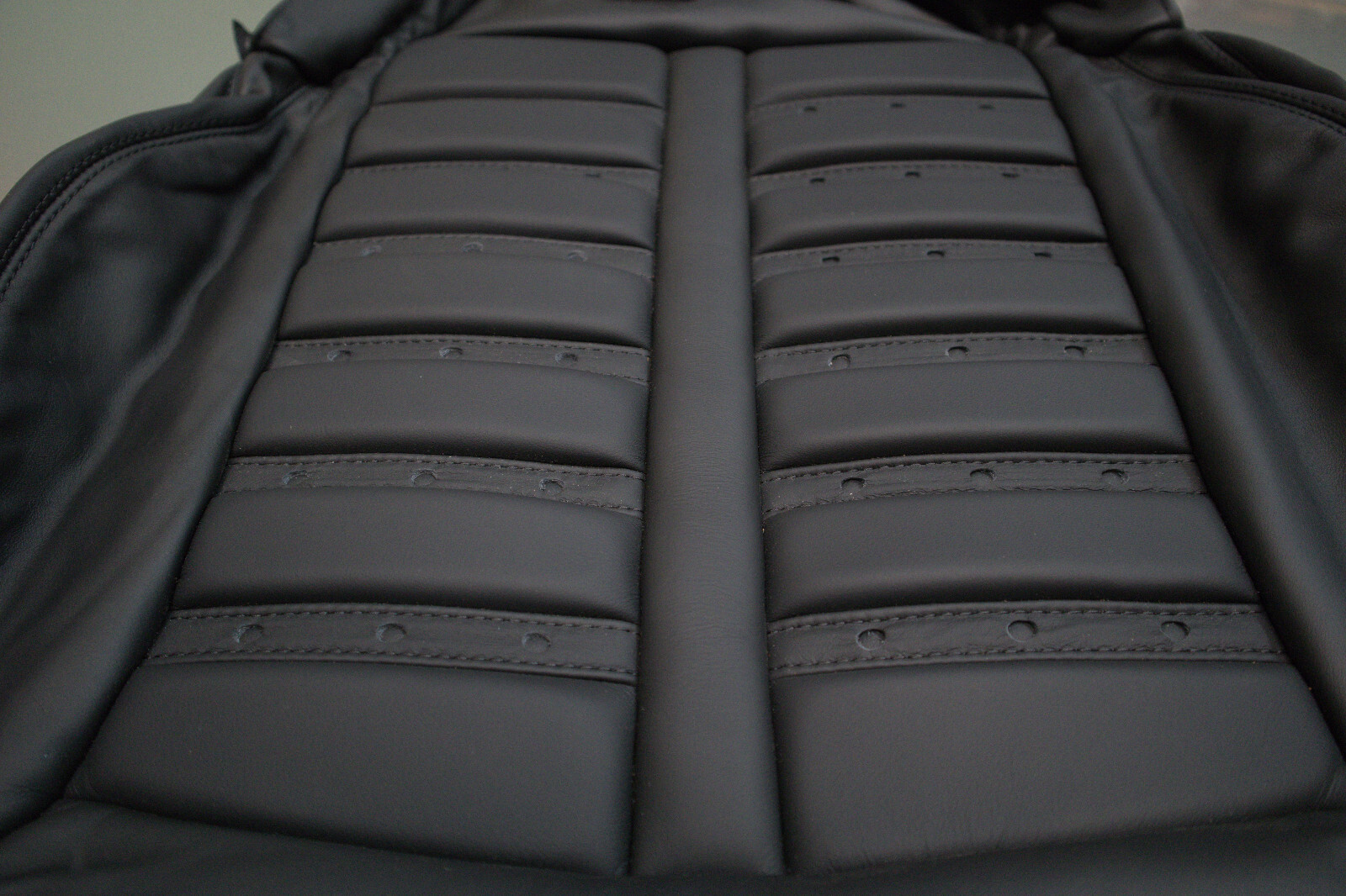 OEM Ferrari 612 left seat back cover upholstery leather Daytona black 67856200