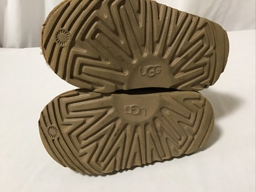 UGG Neumel II 1017320T Zipper Boots Toddlers Size 7 Chestnut EUR 23.5/UK 6…..R81 - Picture 6 of 8