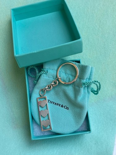 Tiffany & Company. Llavero plata de ley 925. Corazones triples vintage 💕Amor 🎁 - Imagen 16 de 17