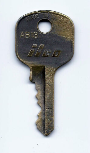 Classic Car  Locking Fuel Cap Key Ilco AB 13 - Afbeelding 1 van 1