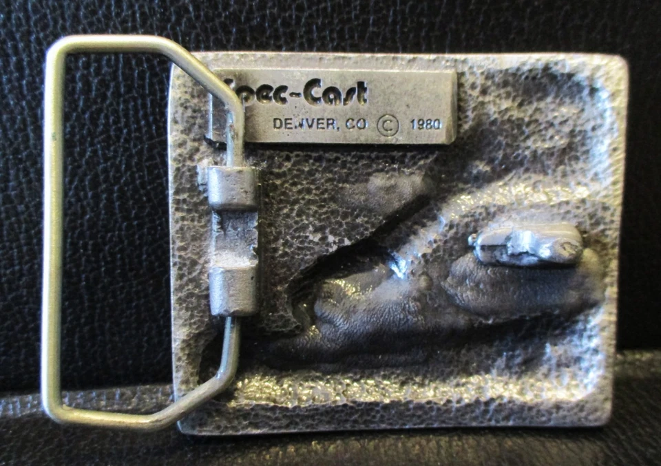 Hebilla de cinturón Rocky Mountain High Black Bear Mink 1980 Colorado Montana Wyoming Foto 2 de 2