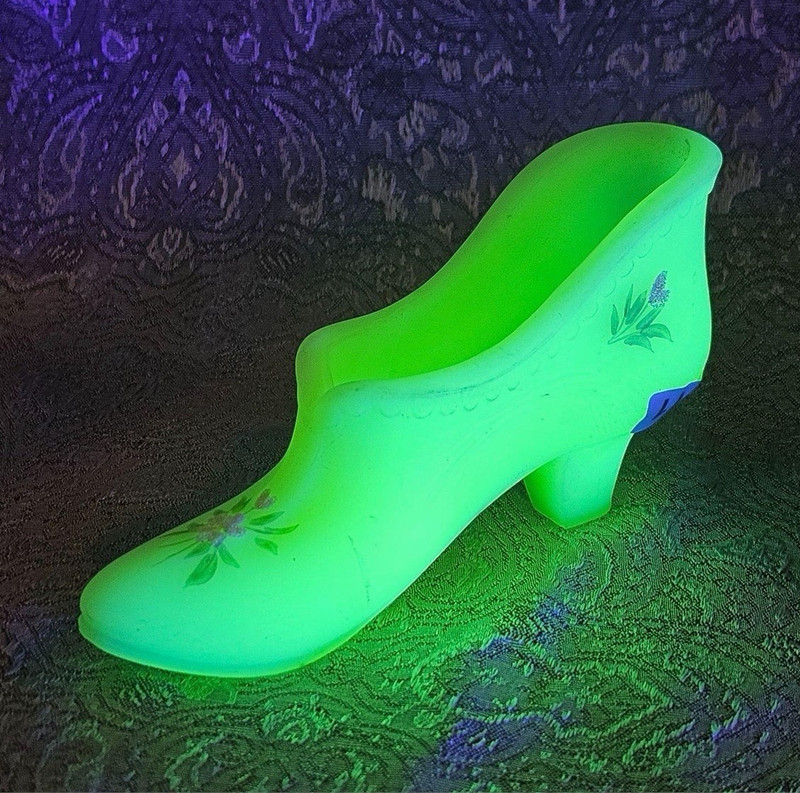 Vintage Fenton Burmese Hand-Painted Glass Slipper, Signed by Artist. Glows! 