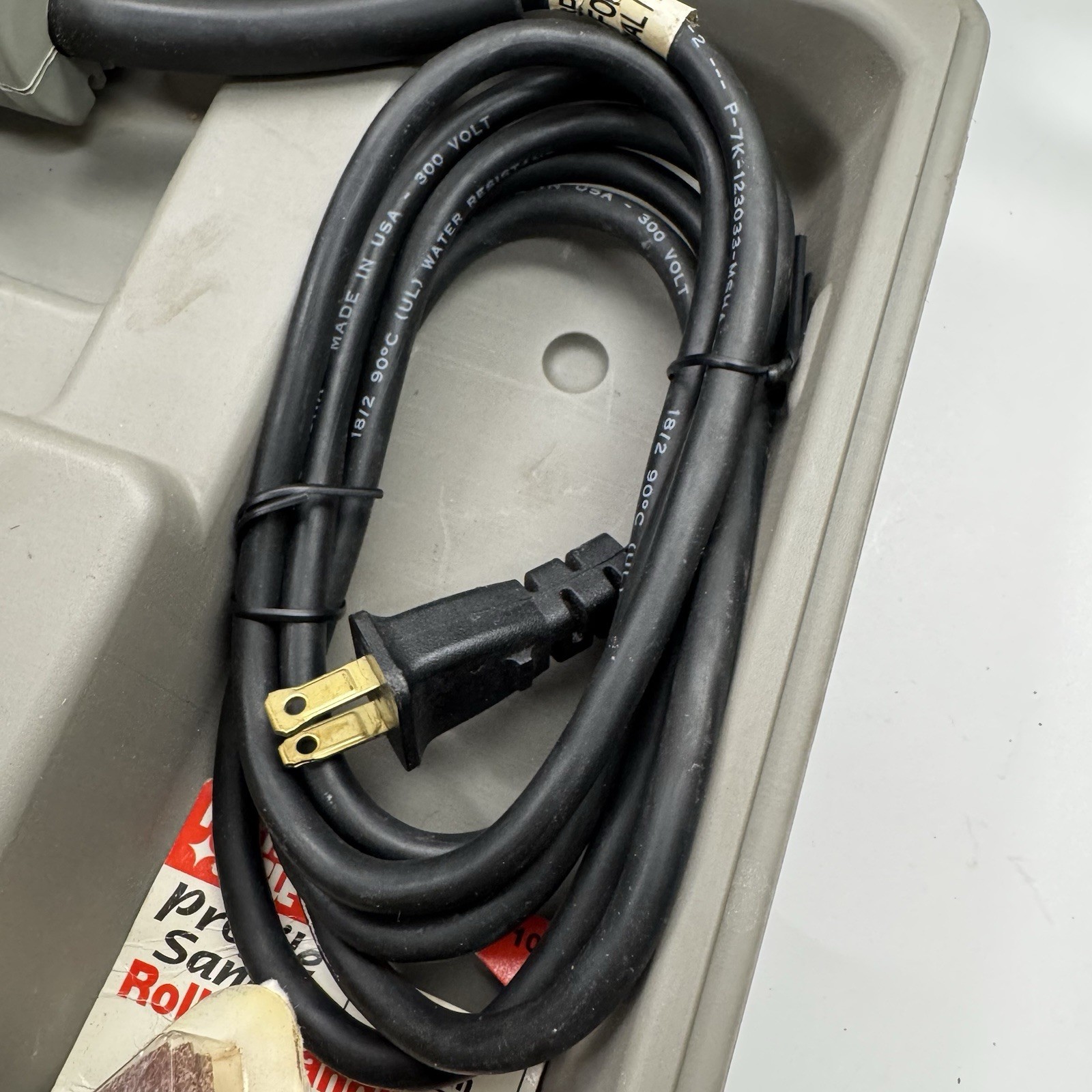 Porter Cable 444 Profile Sander Tool W/ Accessories