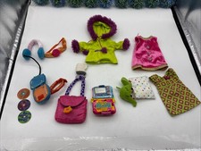 GROOVY NIÑAS MUÑECA ACCESORIOS REPRODUCTOR DE CD + CD'S Laptop Ropa Usada