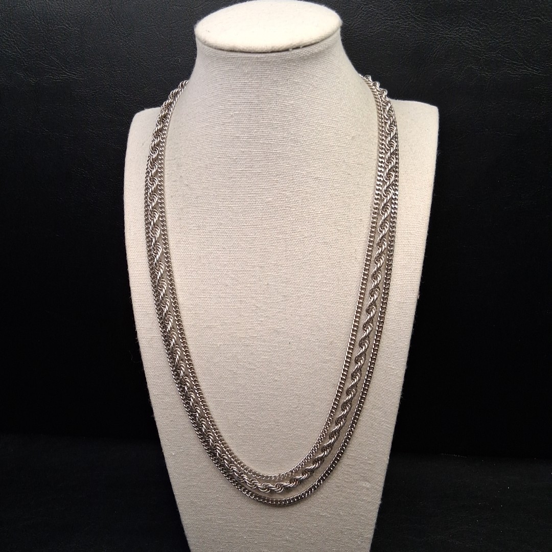 Vintage Signed MONET Multiple Chain Necklace Silv… - image 1