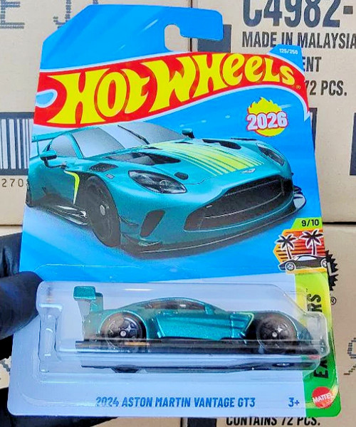 2026 Hot Wheels Mainline Case F 2024 Aston Martin Vantage GT3 Series EXOTICARS
