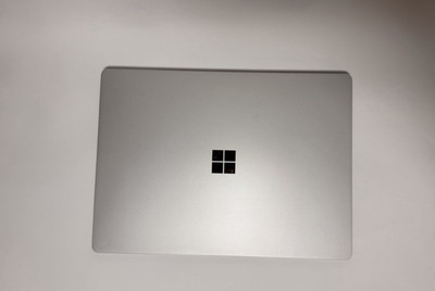 Microsoft Surface Laptop 13.5'' (1TB, Intel Core i7 8th Gen., 16 GB) -...