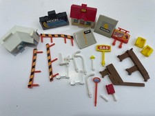 Vintage 1988 Galoob Micro Machines Super City Toolbox Playset Signs And Ramps