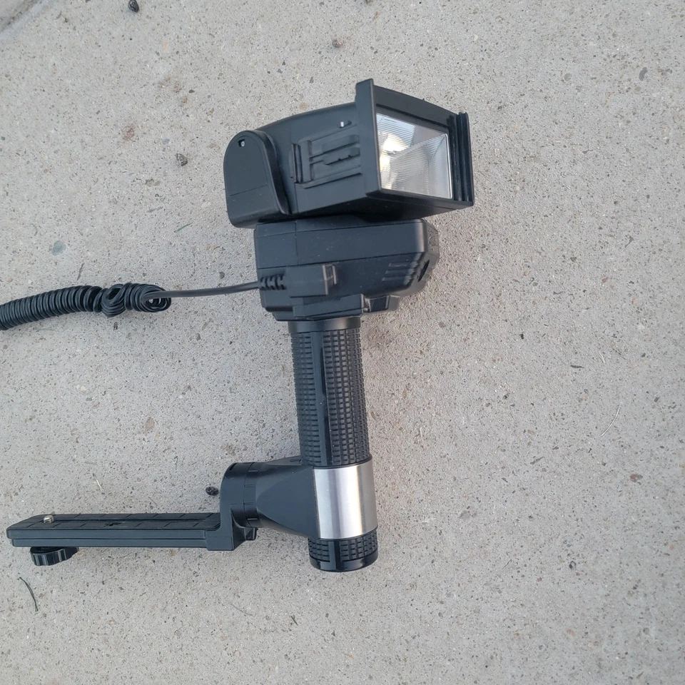 Vintage Sunpak Auto 555 Thyristor Camera Flash Handle Bracket Grip 249D Photo - Image 2 of 4