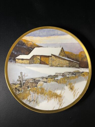 The American Countryside Eric Sloane Danbury Mint Barn Snow Winter Morning Plate - Foto 1 di 3