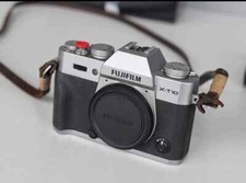 FUJIFILM Fujifilm X-T10 silver body Excellent condition English Language