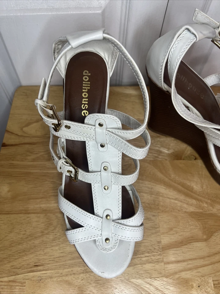 Sexy cuña con plataforma con tiras de 9W para casa de muñecas para mujer Foto 2 de 4