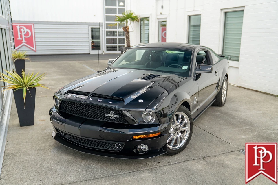 Ford Mustang Shelby GT500 KR 2009 Foto 2 de 4