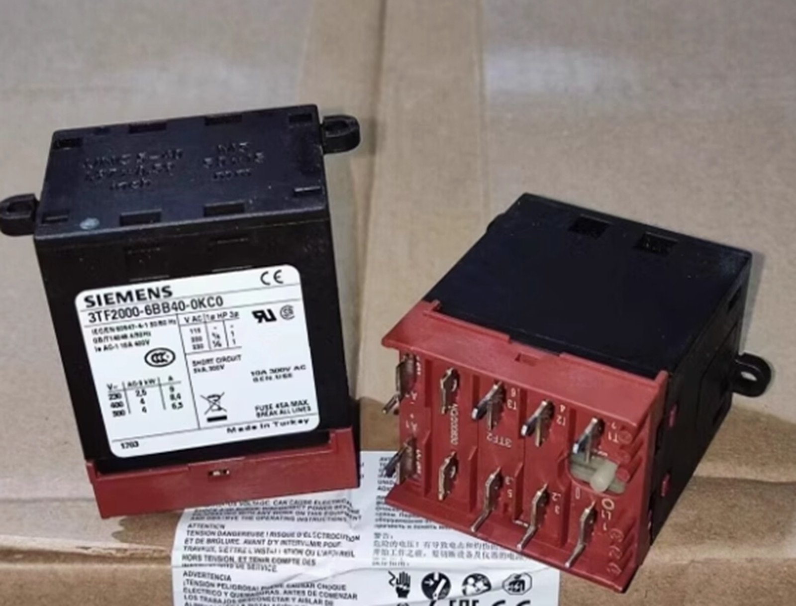New In Box SIEMENS 3TF2000-6BB40-0KC0 DC Contactor 16A