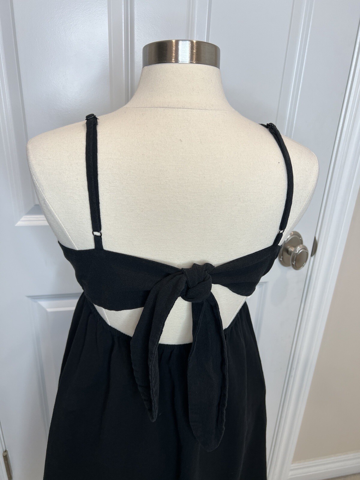 Universal thread allure Black back tie spaghetti … - image 10