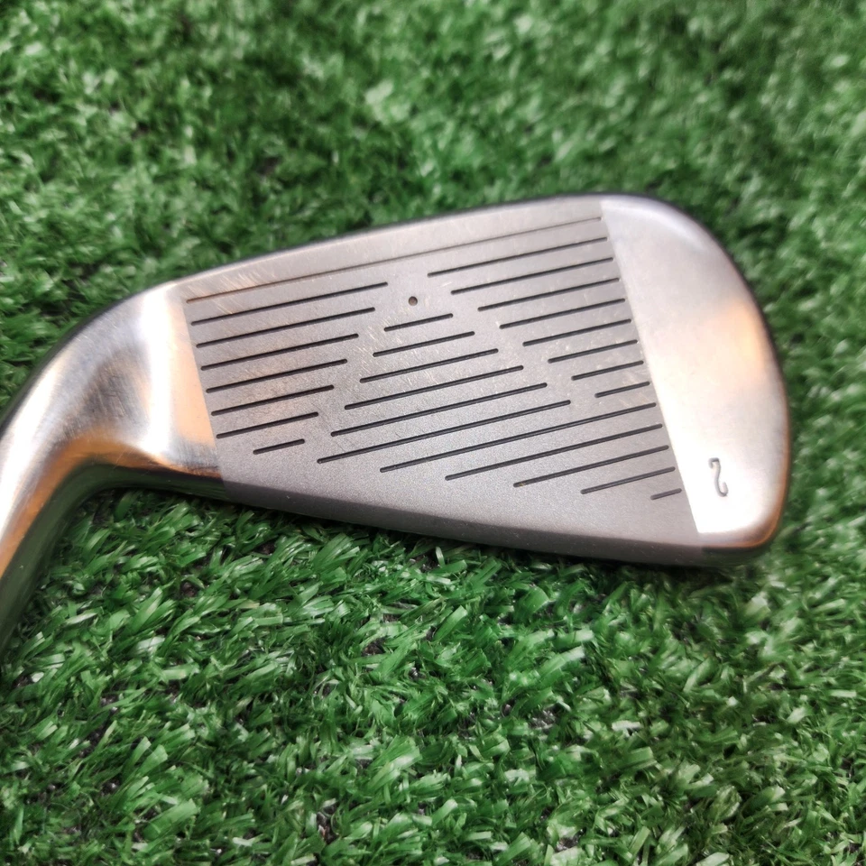 GolfSmith MWD-1000 Pure Titanium Single 2 Iron S Flex Graphite Shaft RH - Image 4 of 4