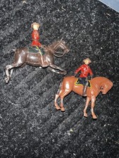   56  diff BARCLAY, Tootsie, Etc Military, Indian, British, Vehicle Lead Figures