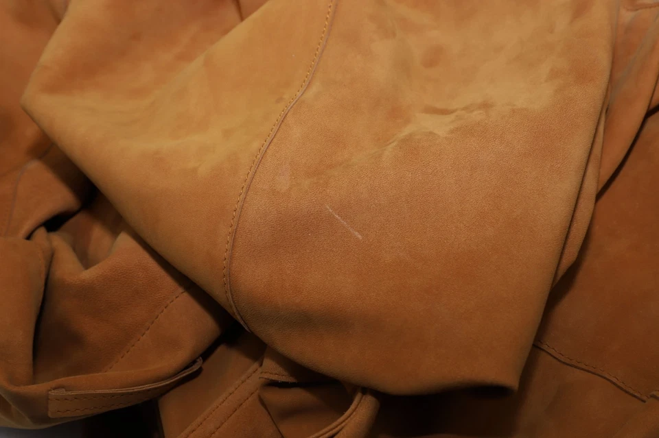 Vince Classic Trench Coat in Brown Lamb Leather - Image 3 of 4