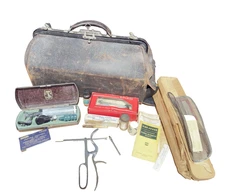 1900 Antique Leather Doctor Medical Travel Bag w Bottom Drawer, Supplies & Tools