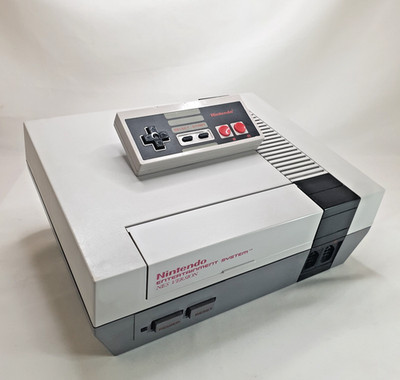 Nintendo Entertainment System NES Konsole PAL - Region Free - Full Setup