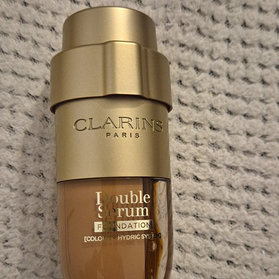 Clarins Double Serum Foundation 05 Beige Flüssig-Foundation 0543163 H1C
