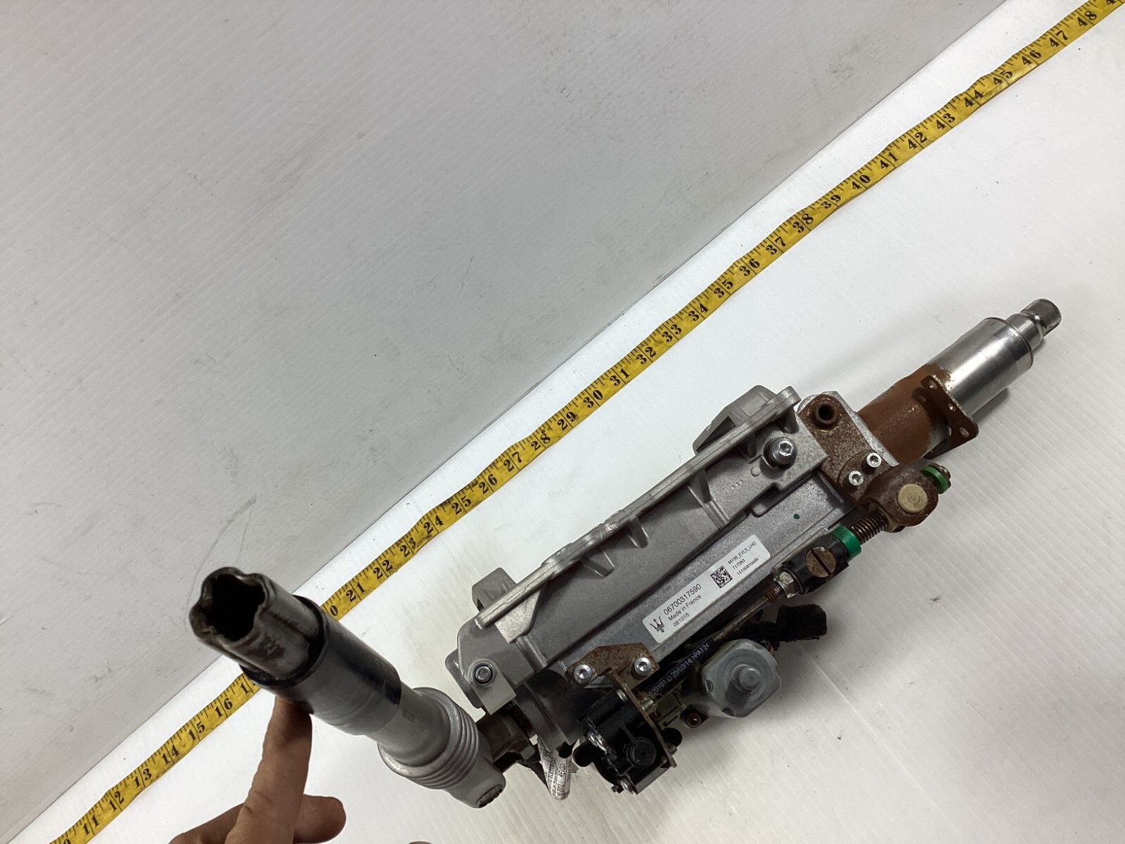 2014 - 2017 Maserati Ghibli  Column Wheel Floor Shift Shaft 06700317590 OEM .