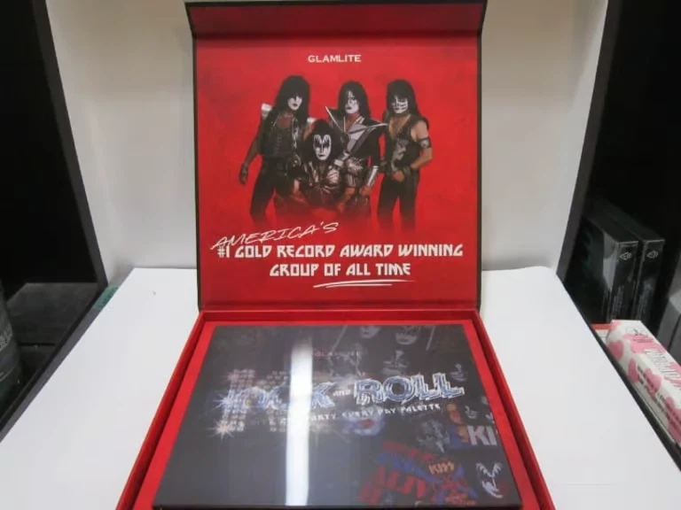 KISS X GLAMLITE ROCK N ROLL TODA LA NOCHE-FIESTA PALETA DIARIA EN CAJA DE COLECCIONISTA! Foto 4 de 4