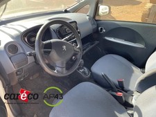 Commodo Peugeot iOn