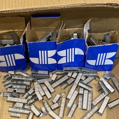 X4 Kartons Josef Kihlberg verkupferte Tacker 2500 große Tacker JK561-15 90£ offen