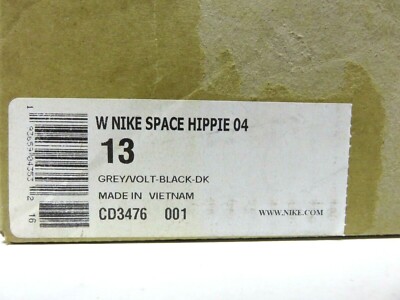 え Nike Space Hippie 04 CD3476-001 Grey/Volt-Black Women's Size 13